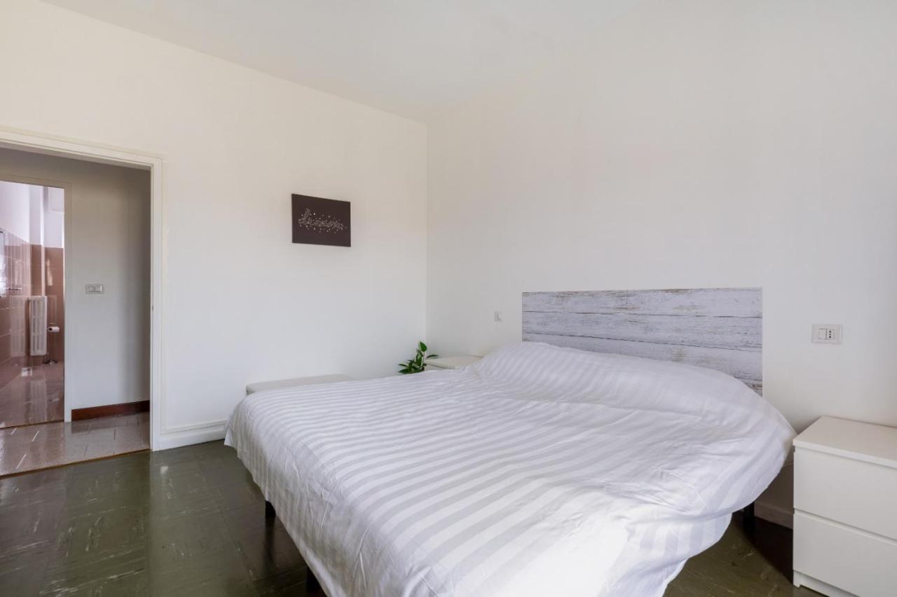 Bonola M1 Bright & Functional Flat Apartment Milan Bagian luar foto